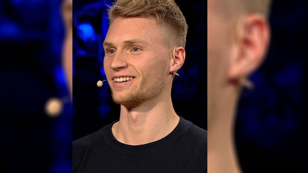 作为替补出 作为替补出