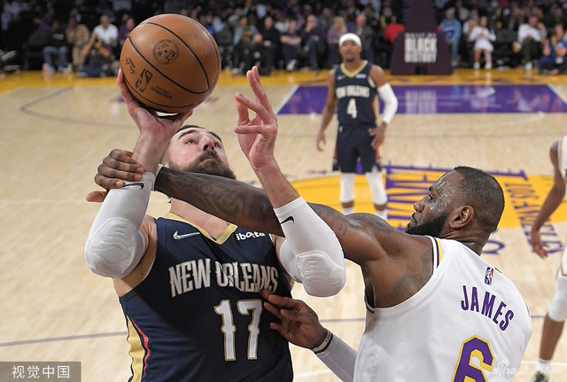 现出了卓越 现出了卓越